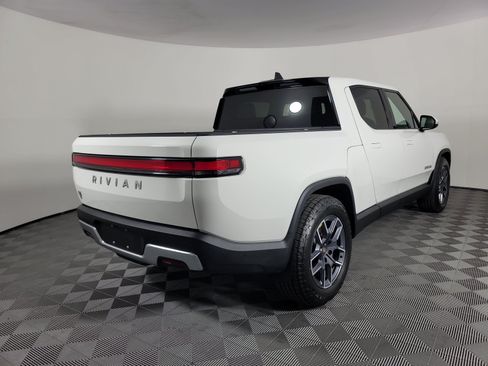 Used 2023 Rivian R1T Adventure AWD/4WD image 5