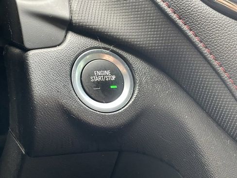 Certified 2023 Chevrolet Equinox RS image 28