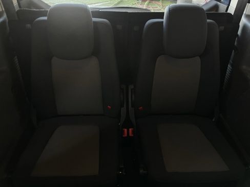 Used 2020 Ford Transit Connect XL image 11