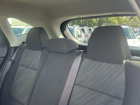 Used 2023 Kia Seltos LX image 18