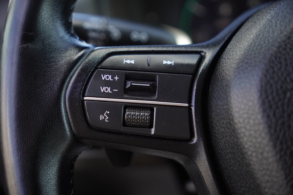 Used 2025 Honda Accord Sport image 19