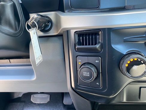 New 2025 Ford F550 4x4 Regular Cab Super Duty w/ XL Chrome Package image 16