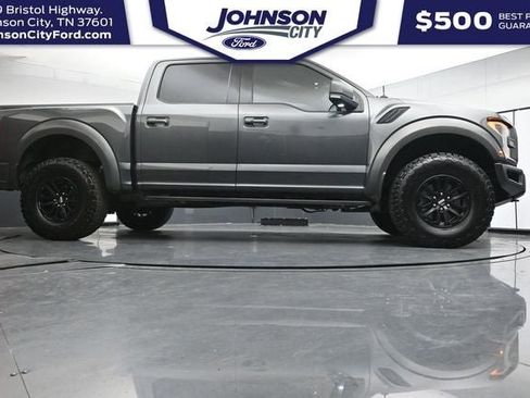 Used 2017 Ford F150 Raptor w/ Equipment Group 802A Luxury AWD/4WD image 34