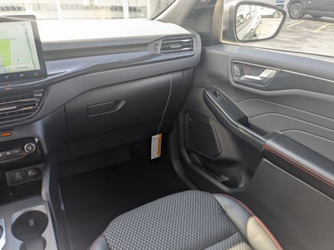 New 2024 Ford Escape ST-Line Elite image 14