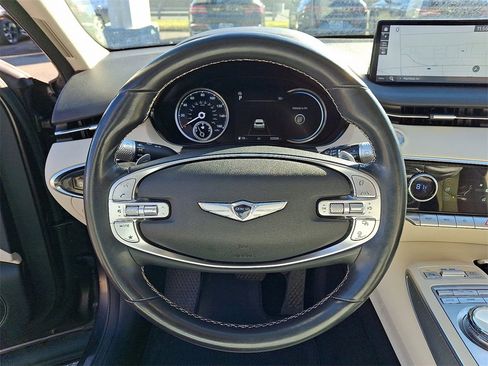Used 2023 Genesis GV70 2.5T Select w/ Select Package image 21
