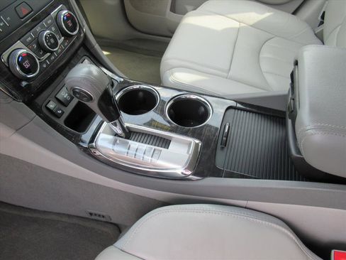 Used 2017 Buick Enclave Leather image 16