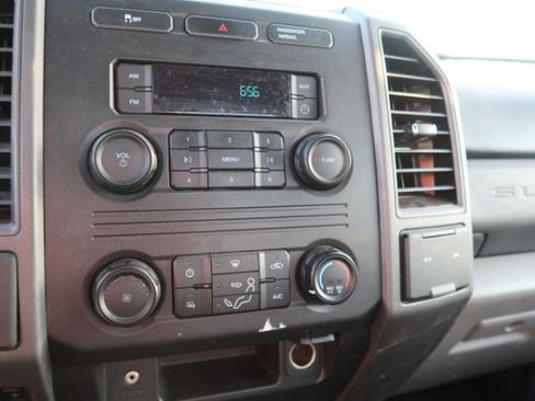 Used 2019 Ford F450 XL w/ Power Equipment Group image 16