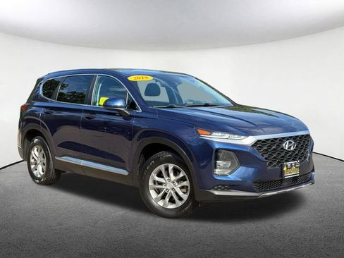 Used 2019 Hyundai Santa Fe SE AWD/4WD image 2