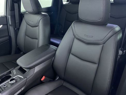 New 2026 Cadillac XT5 Luxury w/ LPO, Floor Liner Package image 10