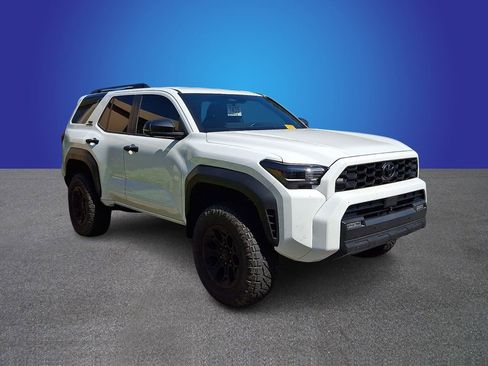 Used 2025 Toyota 4Runner TRD Off-Road Premium AWD/4WD image 2