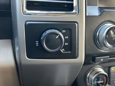 Used 2015 Ford F150 Lariat w/ Equipment Group 502A Luxury image 25