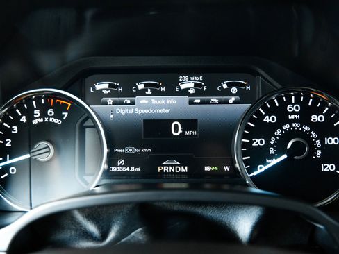 Used 2020 Ford F150 Lariat w/ Equipment Group 502A Luxury image 40