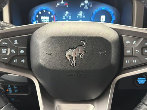 Used 2025 Ford Bronco Outer Banks w/ Sasquatch Package AWD/4WD image 28
