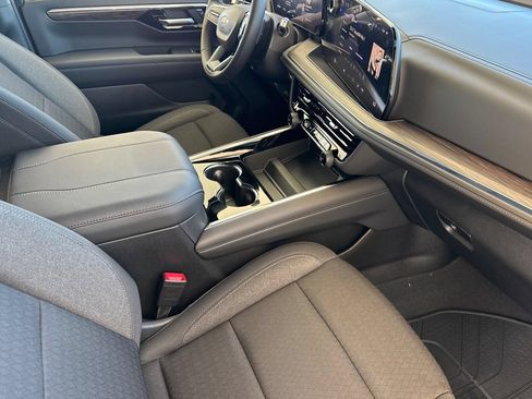 New 2026 Chevrolet Tahoe LS AWD/4WD image 19