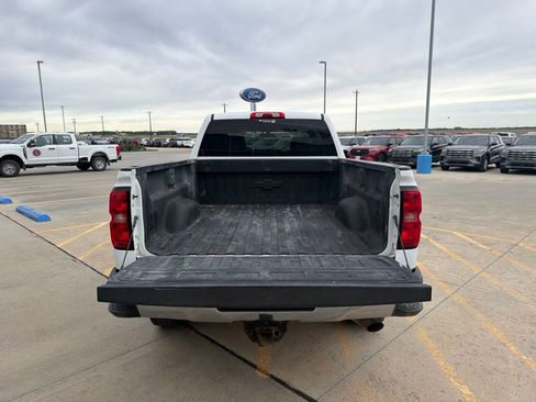 Used 2017 Chevrolet Silverado 2500 W/T w/ WT Fleet Convenience Package AWD/4WD image 7