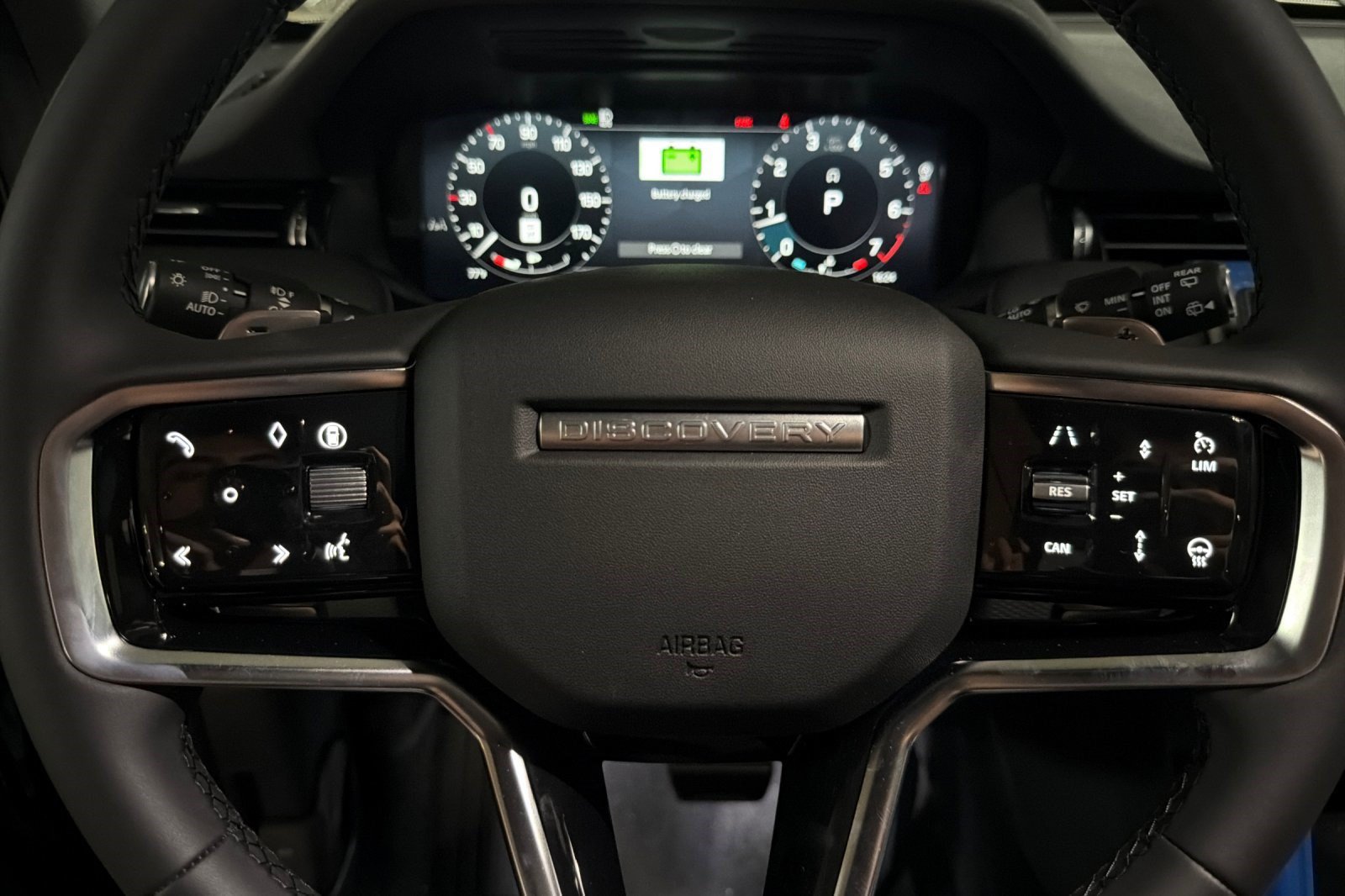 New 2026 Land Rover Discovery Sport Landmark AWD/4WD image 11