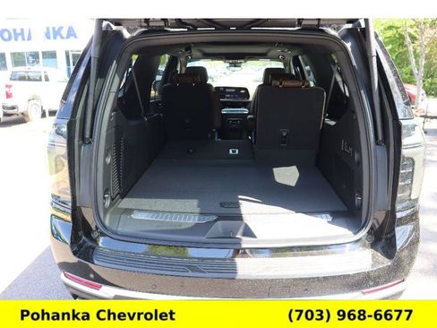 New 2026 Chevrolet Suburban High Country AWD/4WD image 25
