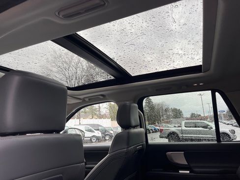 Used 2025 Ford Expedition Max Active image 11