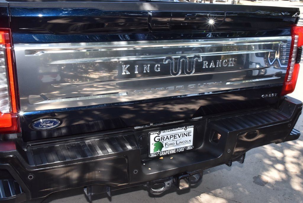 Certified 2025 Ford F250 King Ranch w/ FX4 Off-Road Package AWD/4WD image 39