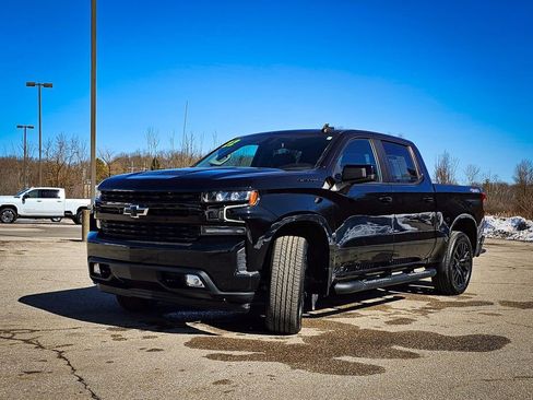 Certified 2022 Chevrolet Silverado 1500 RST w/ Rally Edition AWD/4WD image 12