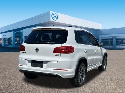 Used 2017 Volkswagen Tiguan Sport image 7