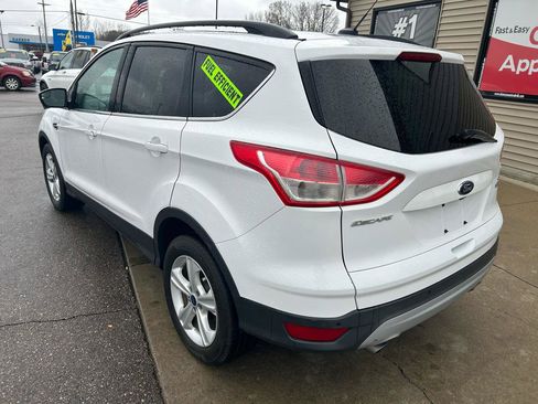 Used 2014 Ford Escape SE w/ Equipment Group 201A image 7
