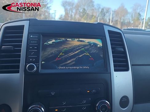 Used 2019 Nissan Frontier SV image 34