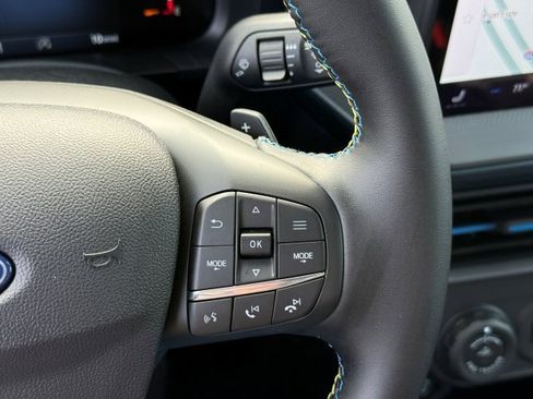New 2026 Ford Maverick Lobo AWD/4WD image 31