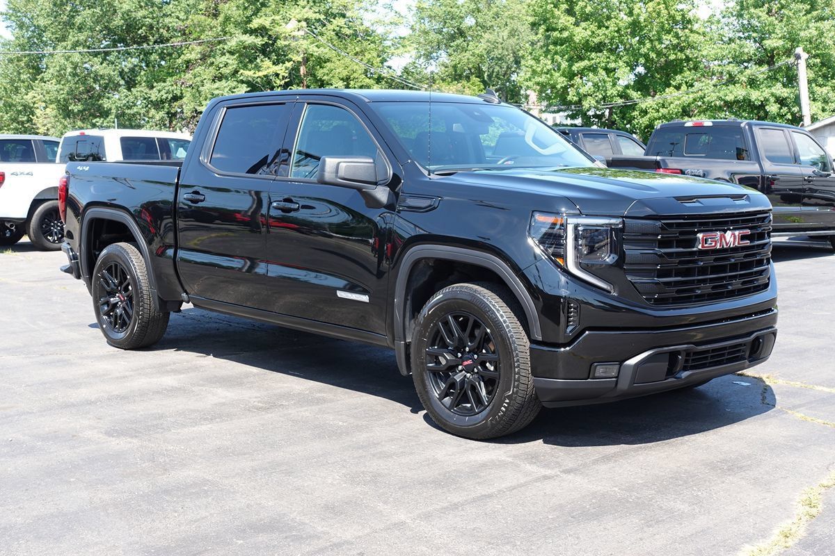 Used 2024 GMC Sierra 1500 Elevation AWD/4WD image 4