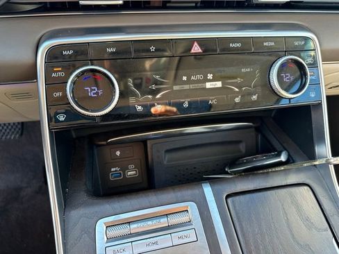 Used 2023 Genesis GV80 2.5T w/ Prestige 20" Package AWD/4WD image 28