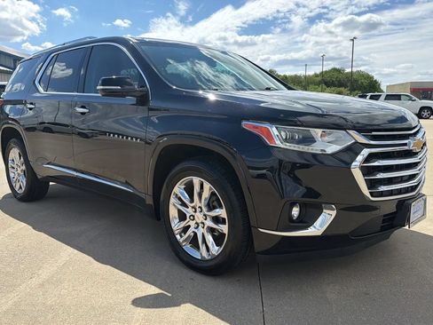 Used 2018 Chevrolet Traverse High Country AWD/4WD image 25