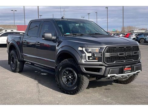 Used 2019 Ford F150 Raptor w/ Equipment Group 802A Luxury image 2