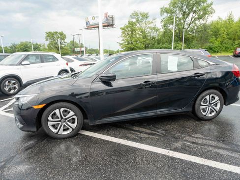 Used 2018 Honda Civic LX image 3