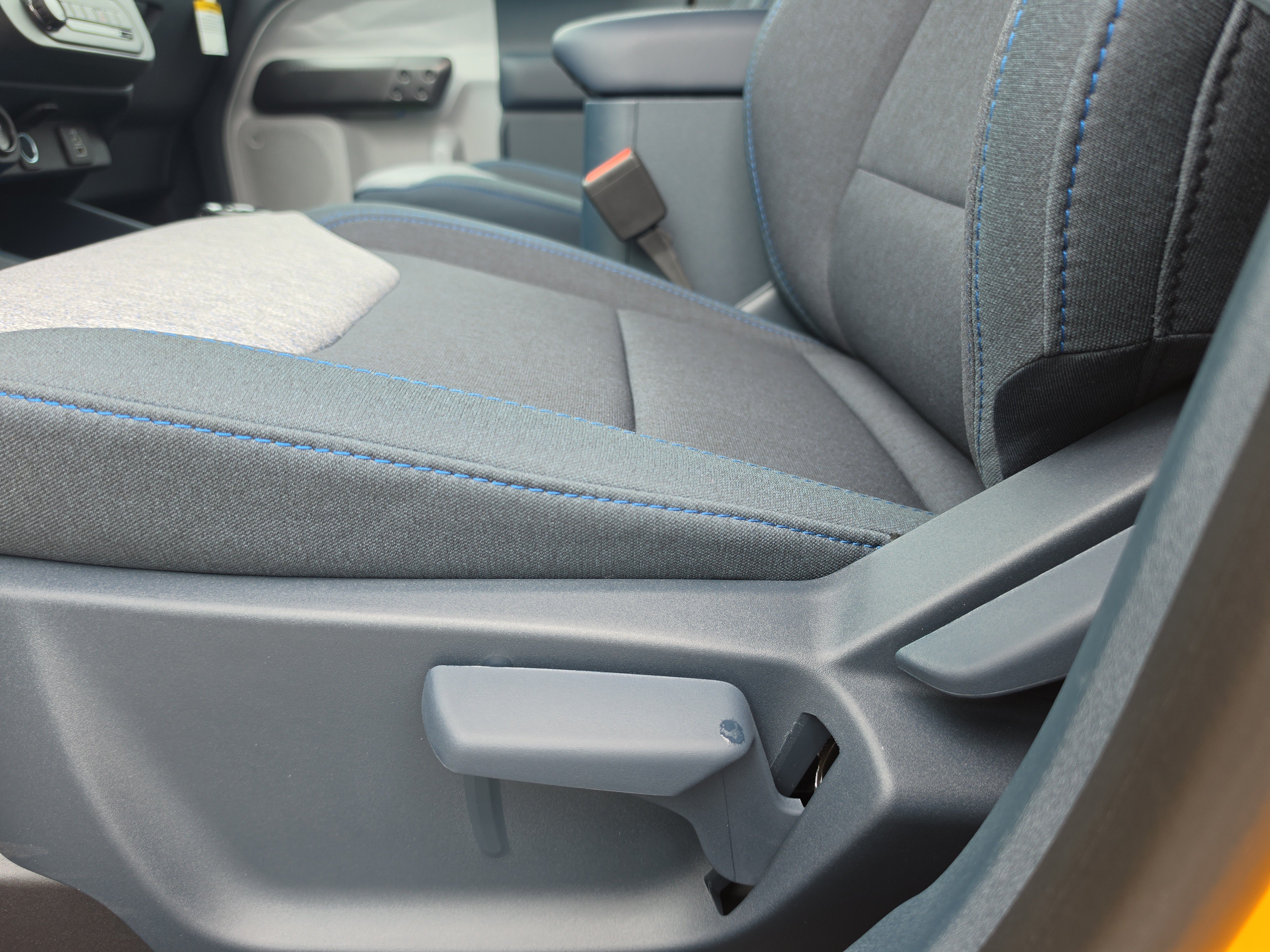 New 2026 Ford Maverick XLT AWD/4WD image 12