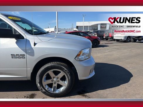 Used 2018 RAM 1500 Express image 13