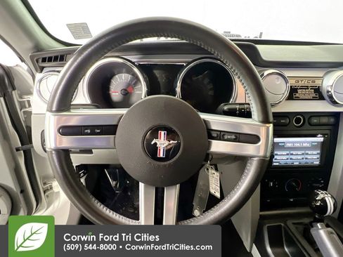 Used 2008 Ford Mustang GT Premium image 7