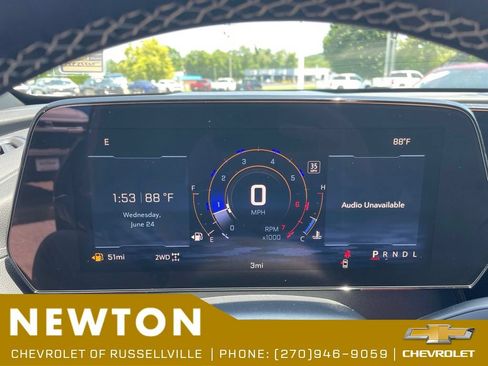 New 2026 Chevrolet Traverse Z71 w/ Driver Confidence Package AWD/4WD image 16