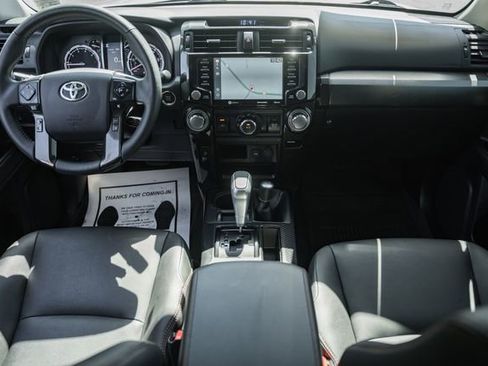 Used 2021 Toyota 4Runner TRD Off-Road Premium w/ Moonroof Package AWD/4WD image 29