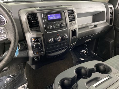 Used 2015 RAM 1500 Express AWD/4WD image 22