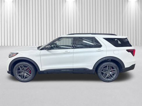 New 2026 Ford Explorer ST-Line w/ ST-Line Street Pack image 8