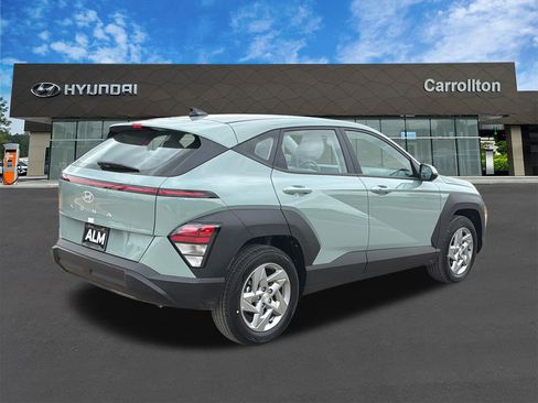 New 2026 Hyundai Kona SE FWD image 6