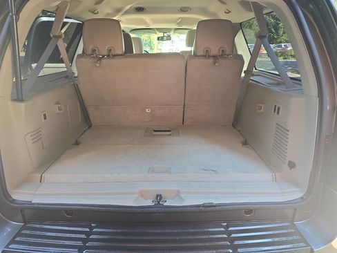 Used 2012 Ford Expedition EL Limited image 21