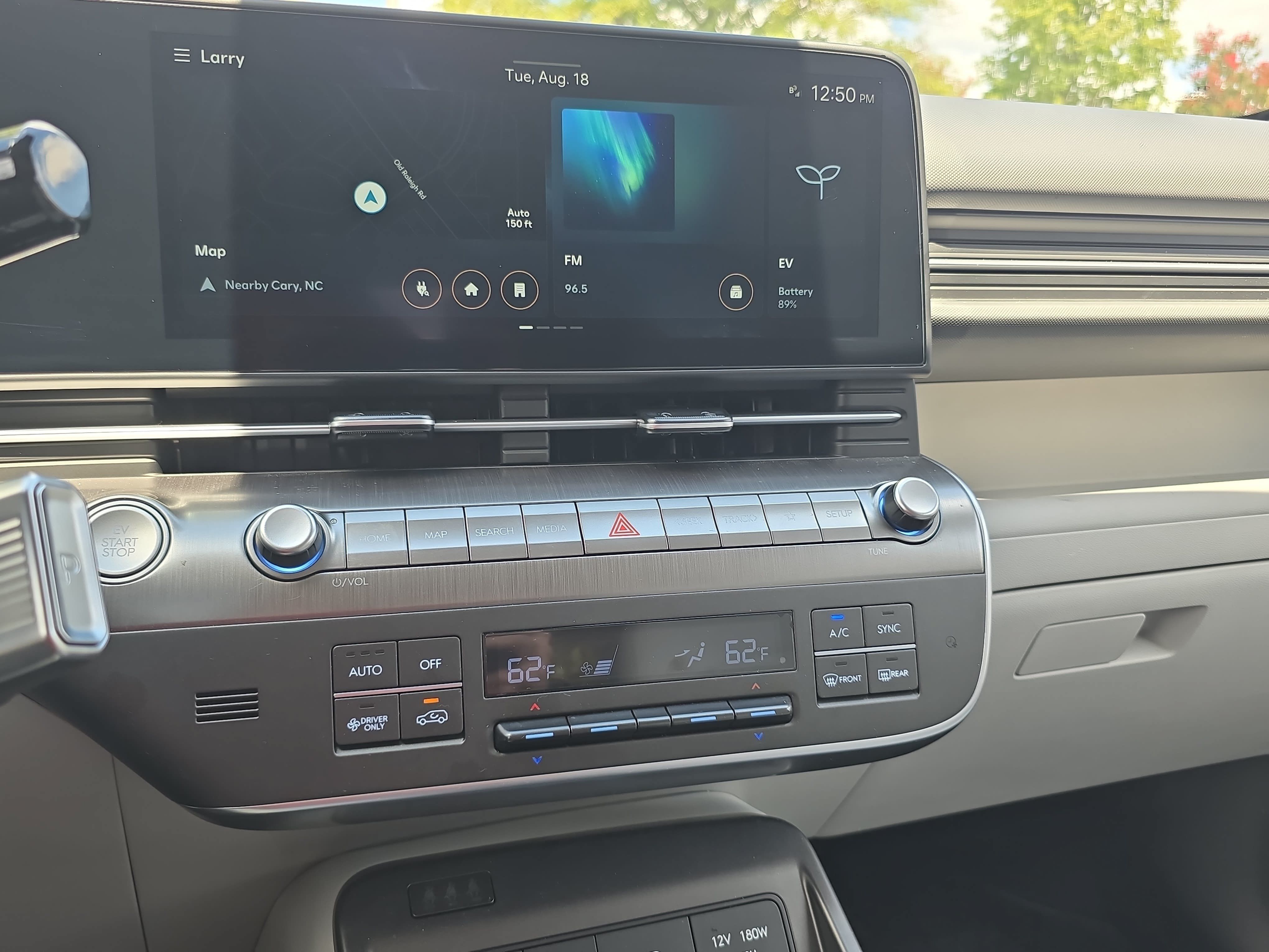 Used 2025 Hyundai Kona SEL FWD image 19