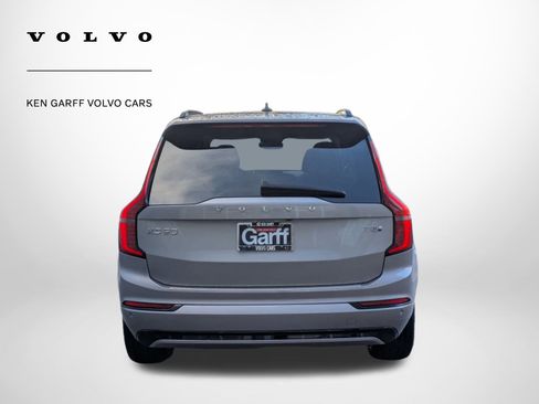 New 2026 Volvo XC90 T8 Ultra w/ Protection Package image 4