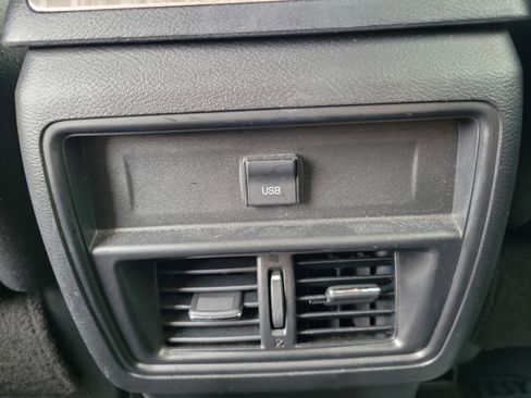 Used 2016 Nissan Murano SV image 16