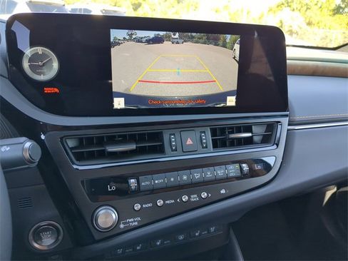 New 2025 Lexus ES 350 w/ Premium Package image 26