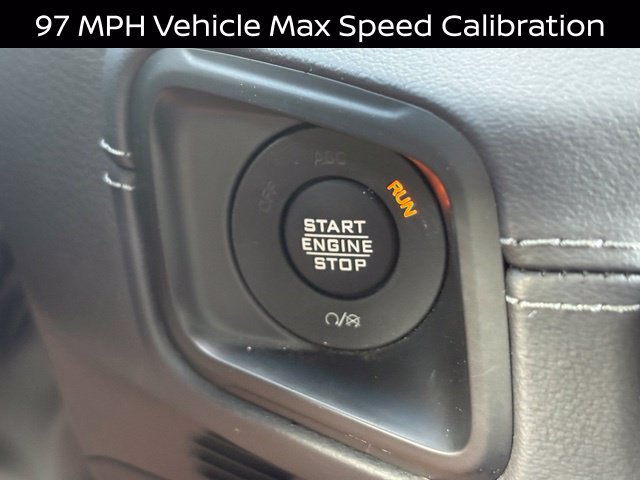 Used 2025 Jeep Wrangler Unlimited Rubicon AWD/4WD image 21