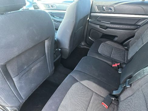 Used 2019 Ford Explorer XLT w/ Equipment Group 201A image 24