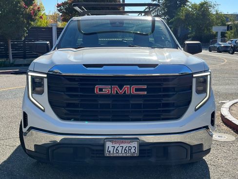 Used 2022 GMC Sierra 1500 Pro w/ Convenience Package RWD image 4