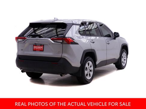 Certified 2024 Toyota RAV4 LE AWD/4WD image 2